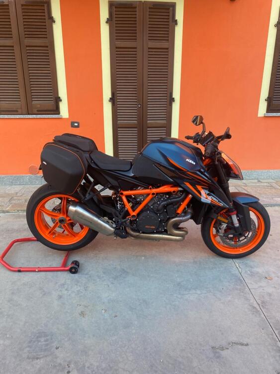 KTM 1290 Super Duke R (2022 - 23)