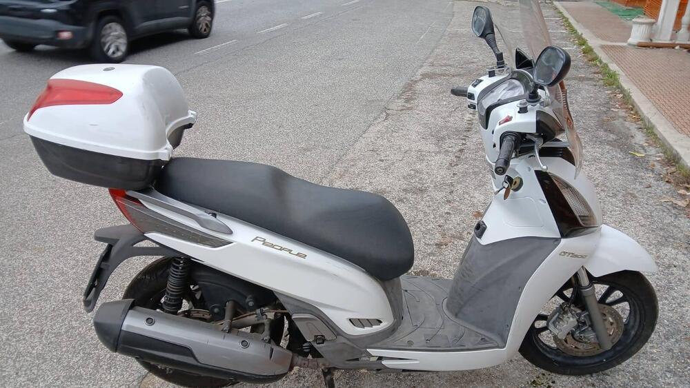 Kymco People 300i GT (2010 - 17) (3)