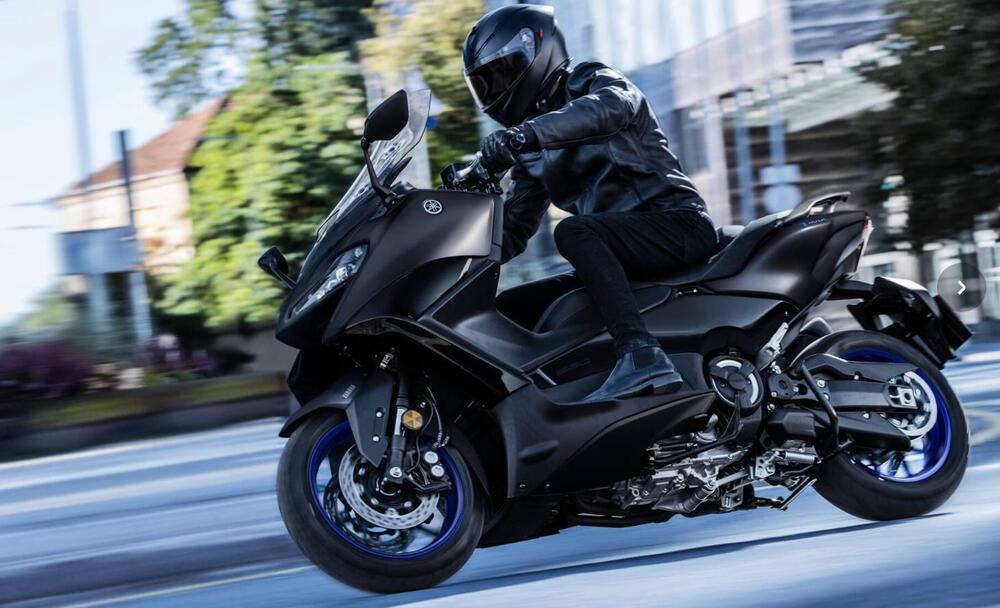 Yamaha T-Max 560 (2022 - 24)