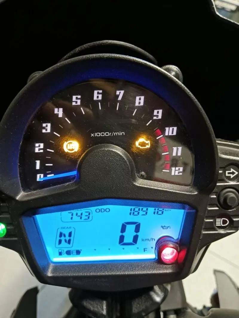 Kawasaki Vulcan S (2021 - 24) (7)