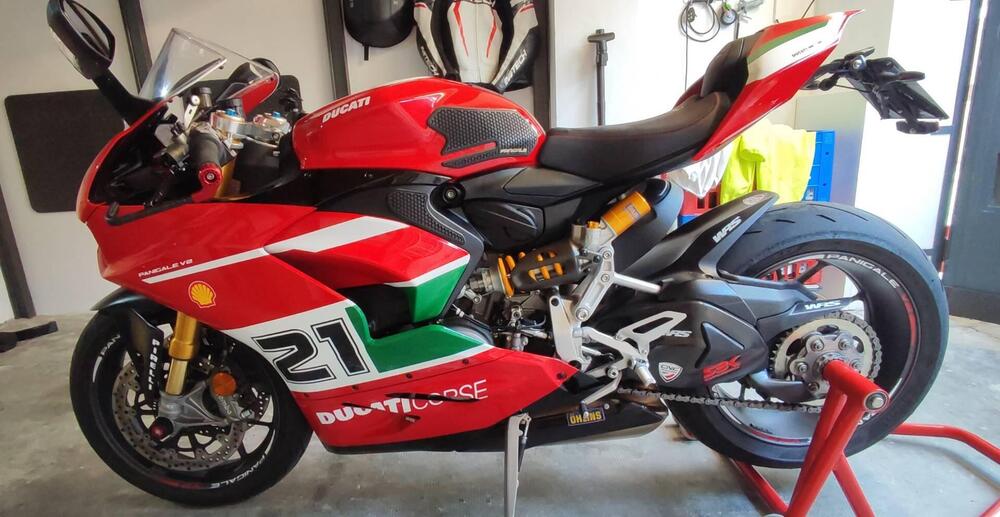 Ducati Panigale V2 Bayliss 1st Championship 20th Anniversary (2021 - 24) (5)