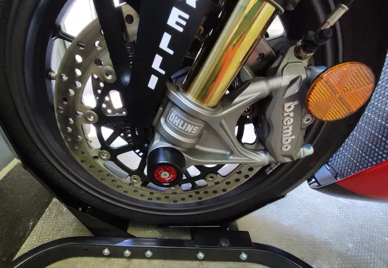 Ducati Panigale V2 Bayliss 1st Championship 20th Anniversary (2021 - 24) (12)