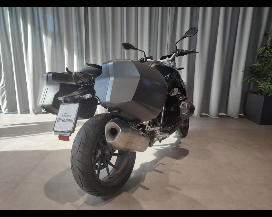 Bmw R 1250 R (2021 - 25) (2)