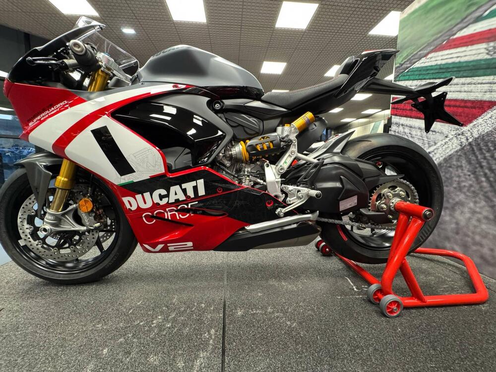 Ducati Panigale V2 Superquadro Final Edition (2024) (5)