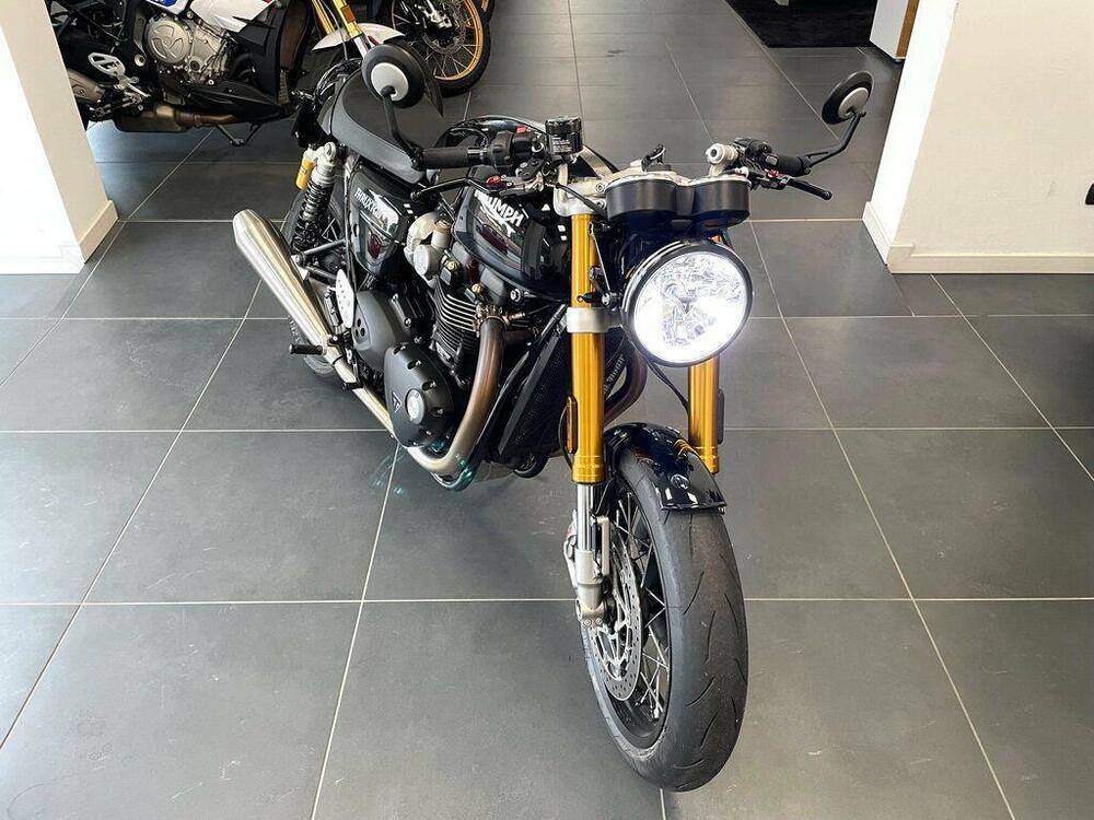 Triumph Thruxton RS (2020 - 24) (2)