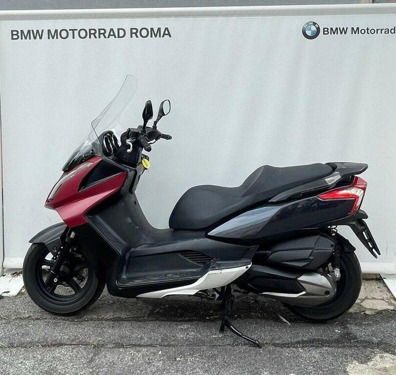 Kymco Downtown 300i (2009 - 17)