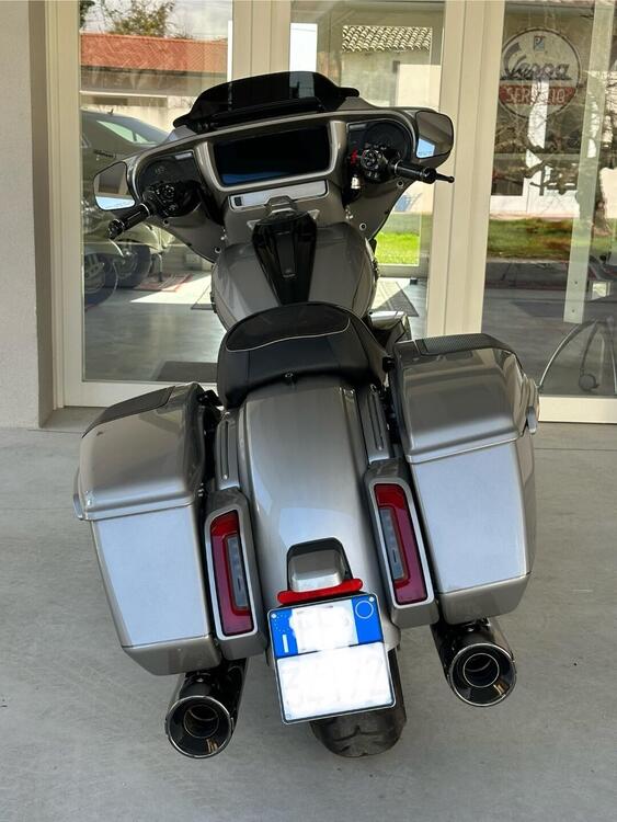 Harley-Davidson CVO Street Glide (2023) (3)