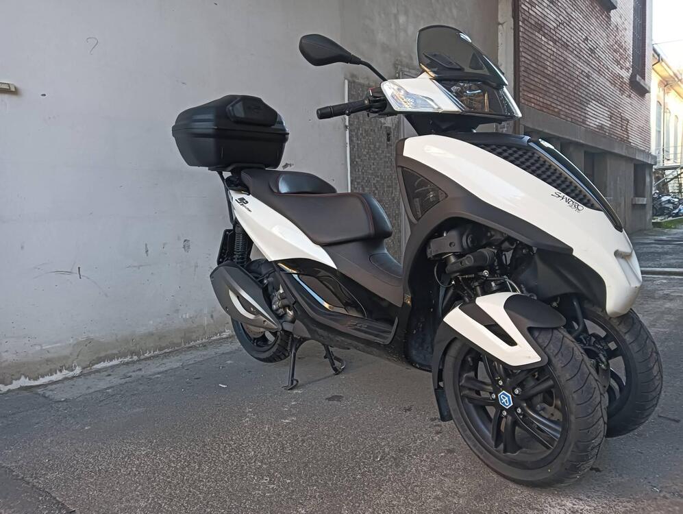 Piaggio Mp3 300 ie Yourban ERL/LT (2011 - 16) (2)