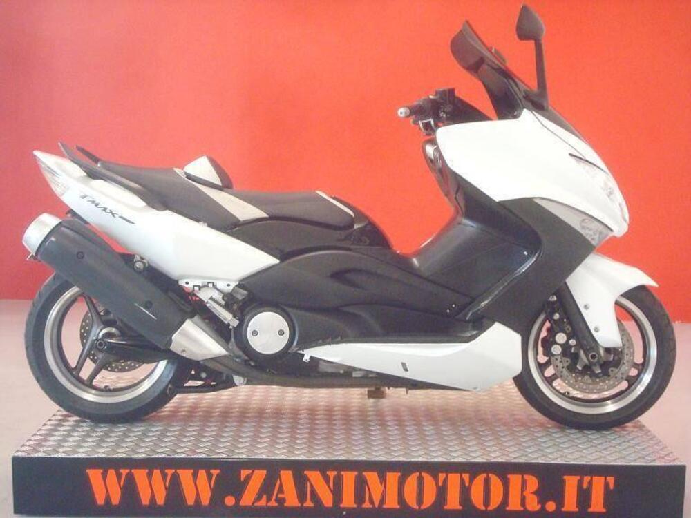 Yamaha T-Max 500 White Max (2010 - 11)