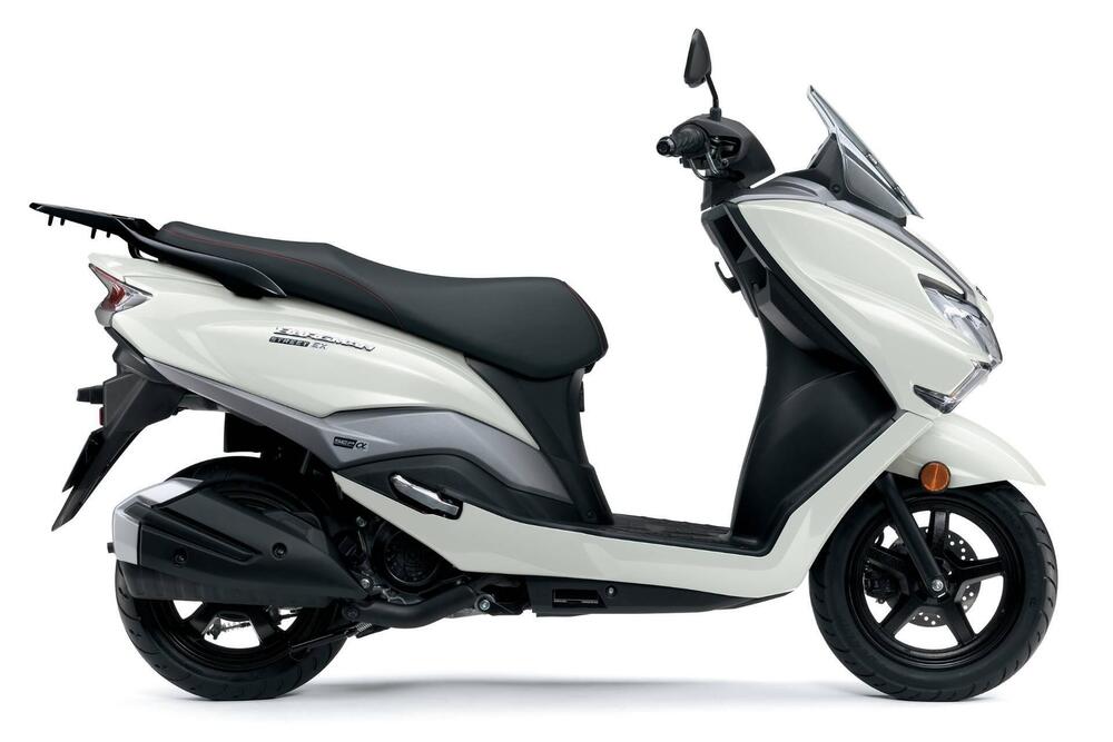 Suzuki Burgman Street 125 Executive (2023 - 24) (3)