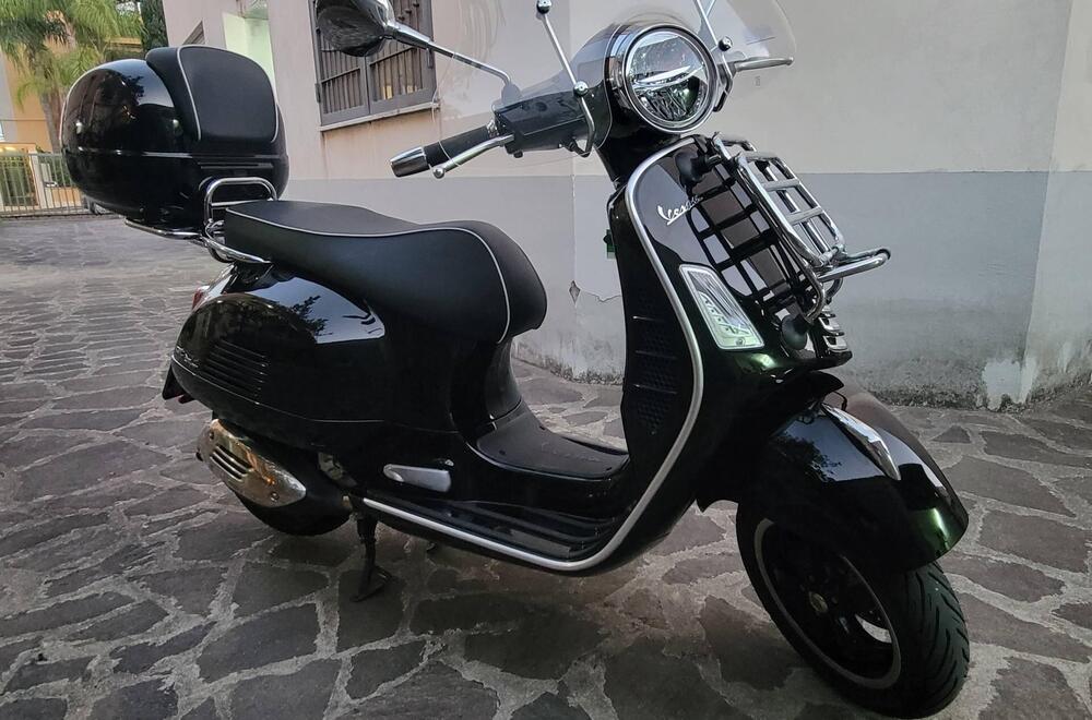 Vespa GTS 300 Hpe (2021 - 22) (2)