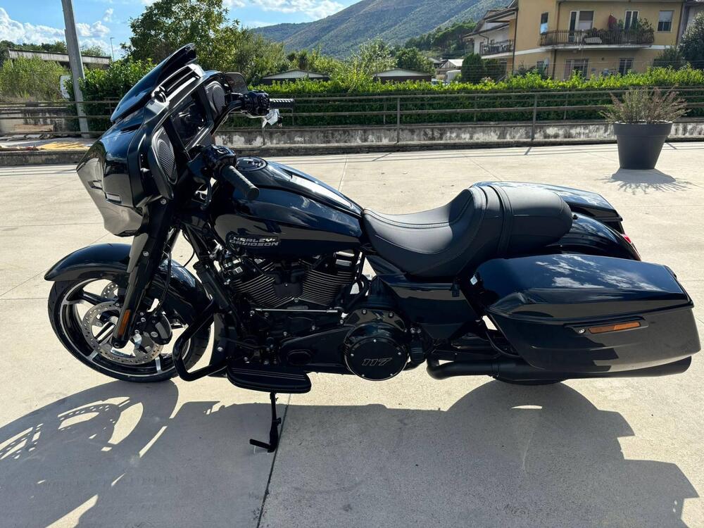 Harley-Davidson Street Glide (2024)