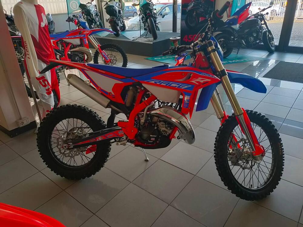 Betamotor RR 125 2T Enduro Race (2025) (2)