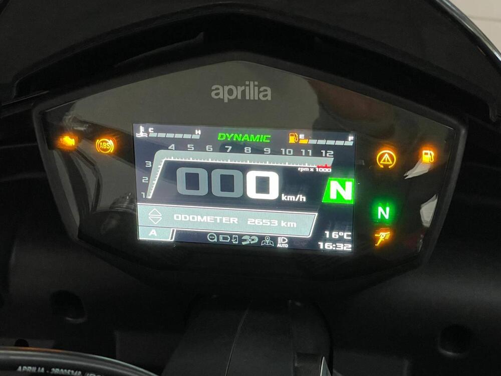 Aprilia Tuono 660 Factory (2022 - 24) (2)