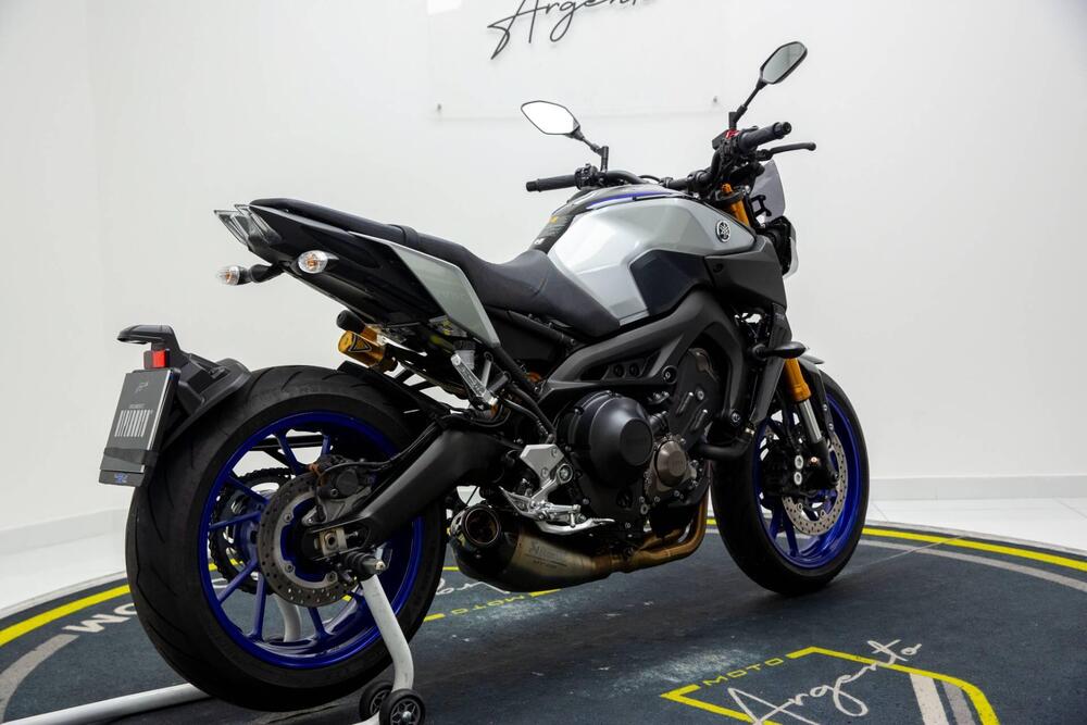 Yamaha MT-09 SP (2018 - 20) (4)