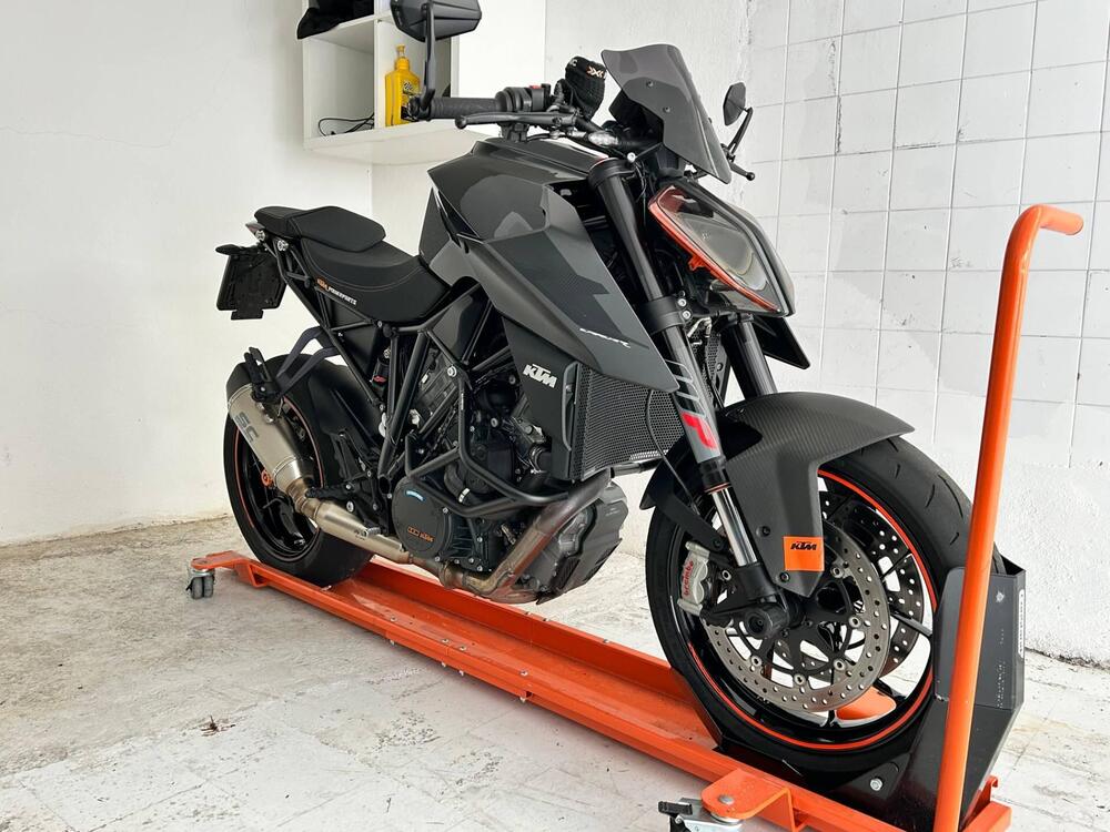 KTM 1290 Super Duke R ABS (2017 - 18) (4)