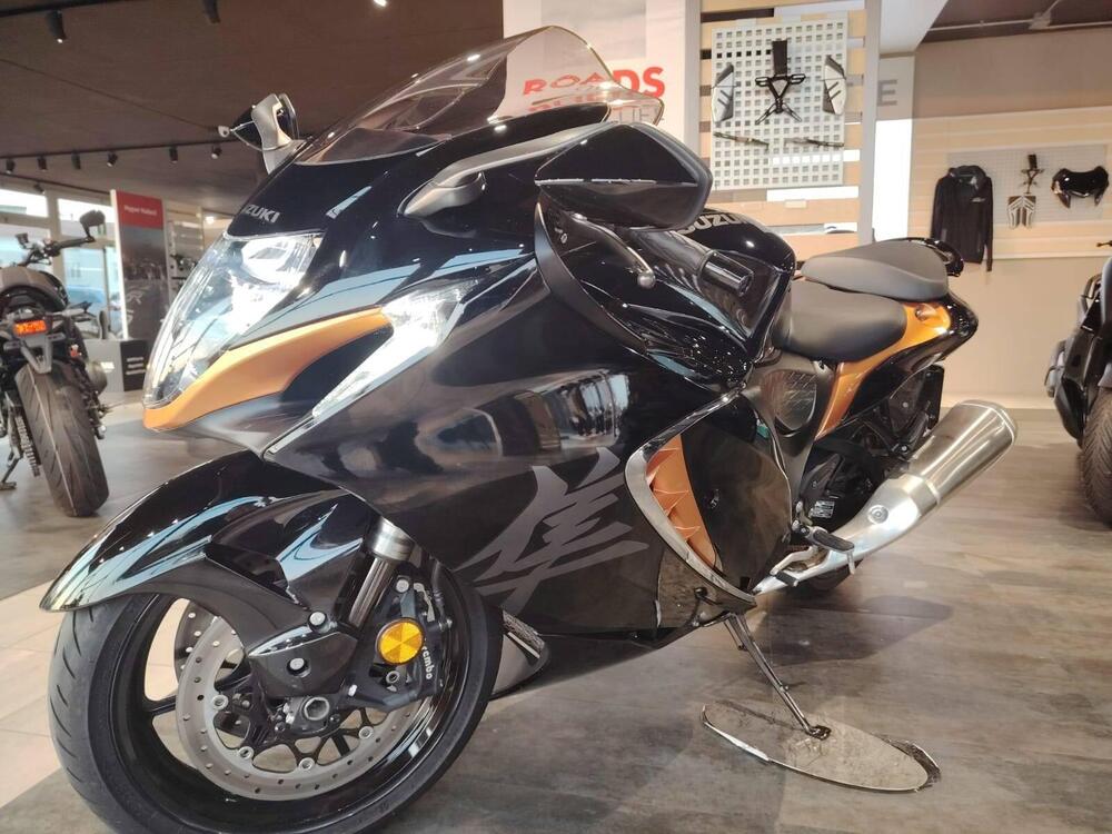 Suzuki GSX 1300 R Hayabusa (2021 - 24) (2)