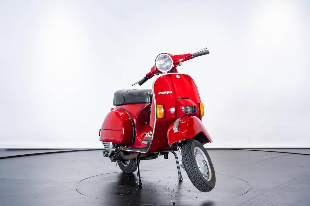 Piaggio VESPA PX 125 E ARCOBALENO (2)