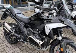 Bmw R 1300 GS Triple Black (2023 - 25) usata