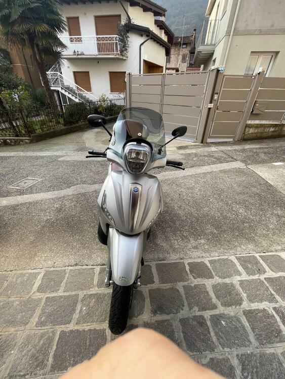 Piaggio Beverly 350 SportTouring ie (2011 - 15) (4)