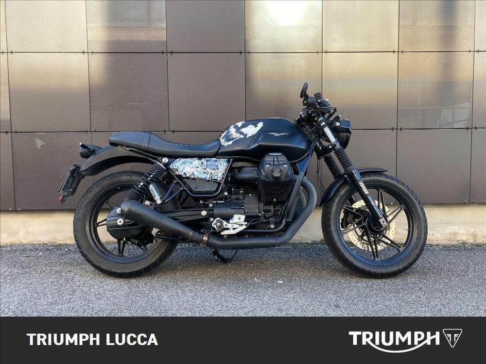 Moto Guzzi V7 Stone (2021 - 24)