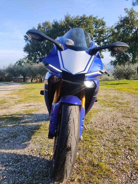 Yamaha YZF R1 (2017 - 19) (3)