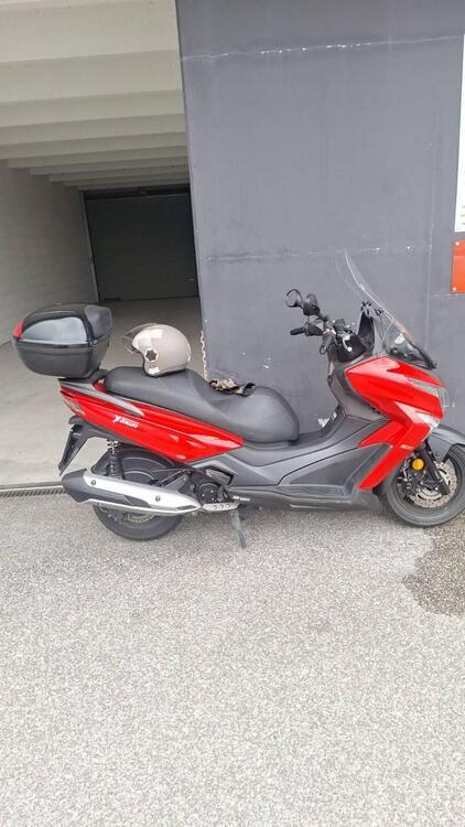 Kymco X-Town 300i City (2020) (4)