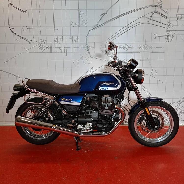 Moto Guzzi V7 Special (2021 - 24)