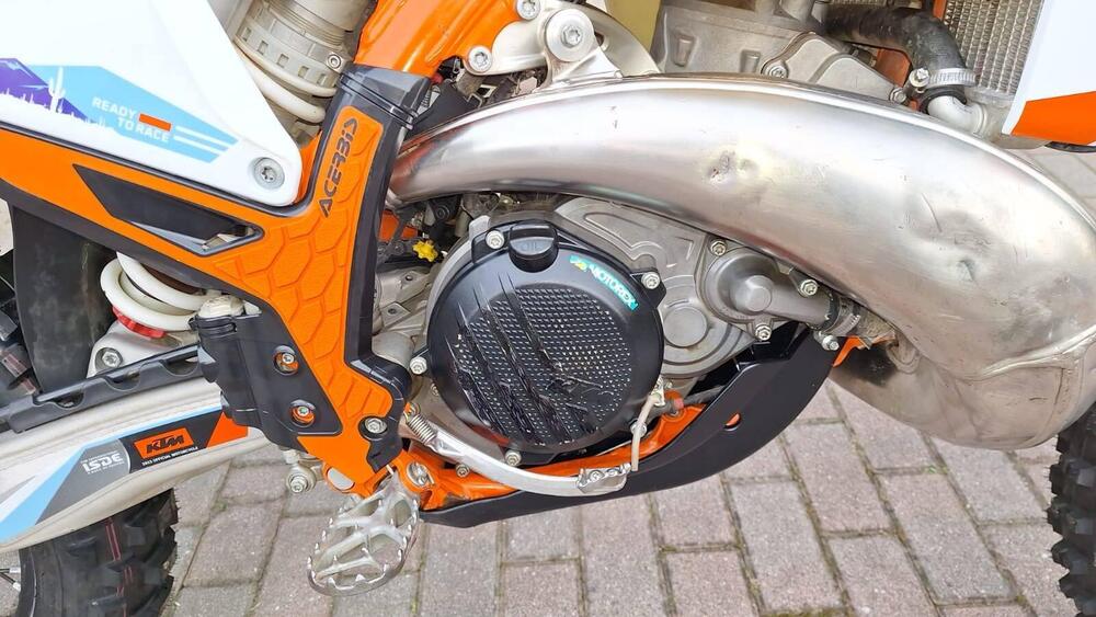 KTM EXC 300 TBI Six Days (2024) (2)