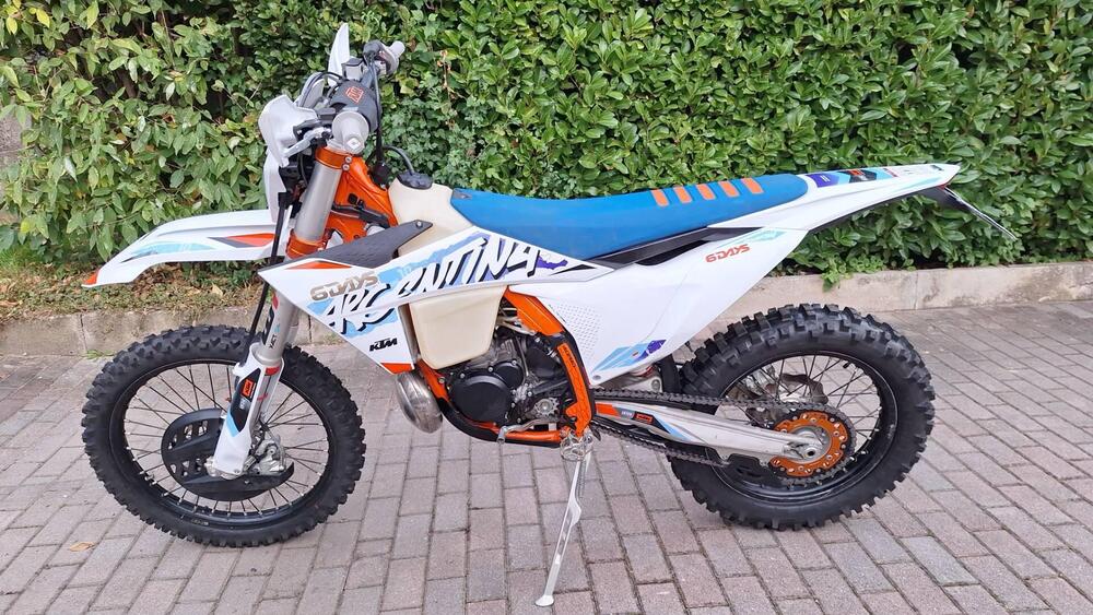 KTM EXC 300 TBI Six Days (2024)