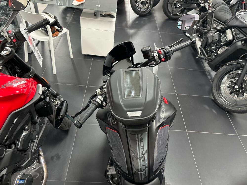 Ducati Monster 937 + (2021 - 24) (4)