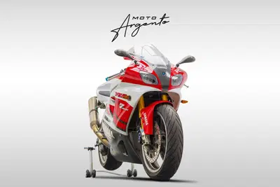 Yamaha YZF 750 R7 usata