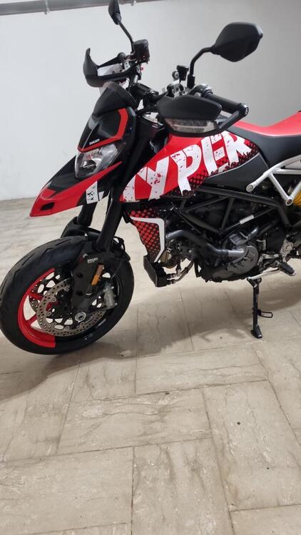 Ducati Hypermotard 950 RVE (2022 - 24) (2)