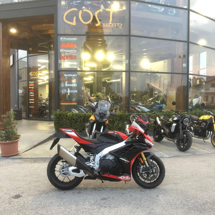 Aprilia RSV4 1100 Factory SE-09 SBK (2024)