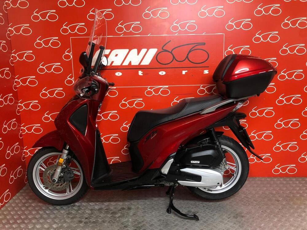 Honda SH 150 i (2017 - 19) (3)