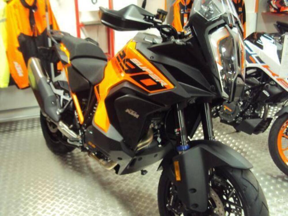 KTM 1290 Super Adventure S (2022 - 24)