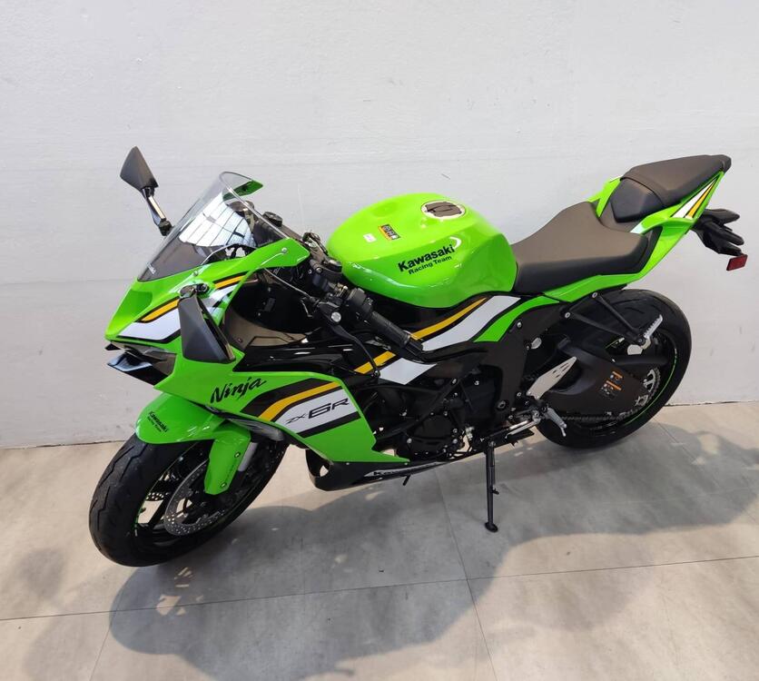 Kawasaki Ninja 636 ZX-6R (2024 - 25) (2)