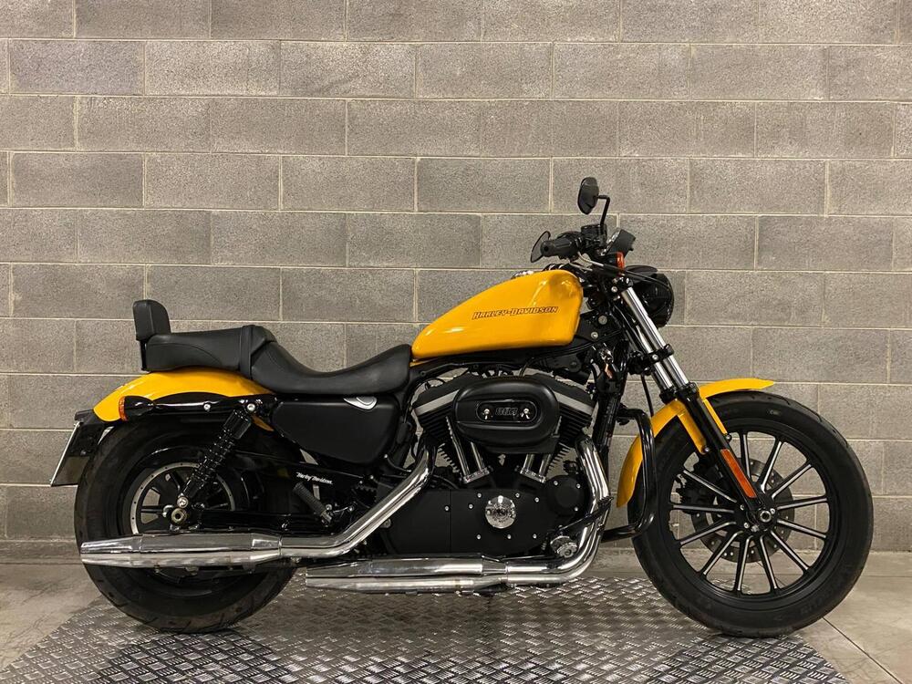 Harley-Davidson 883 Iron (2009 - 11) - XL 883N