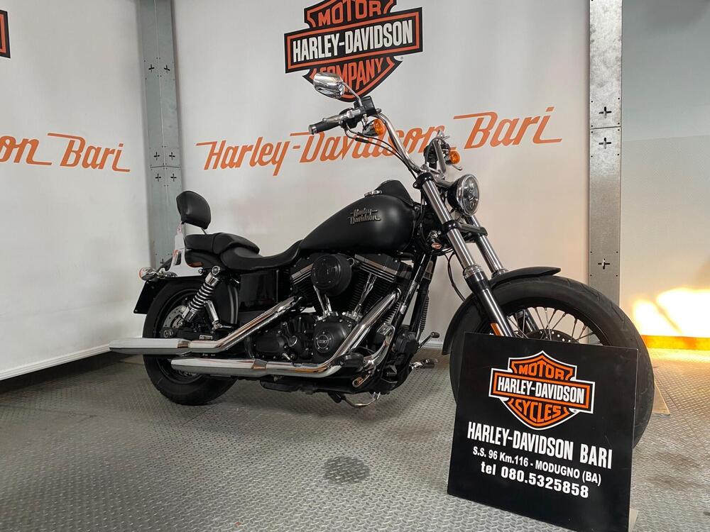 Harley-Davidson 1690 Street Bob Special (2015 - 16) - FXDB