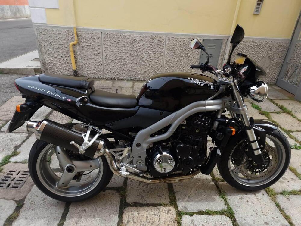 Triumph Speed Triple 955 (2002 - 04)