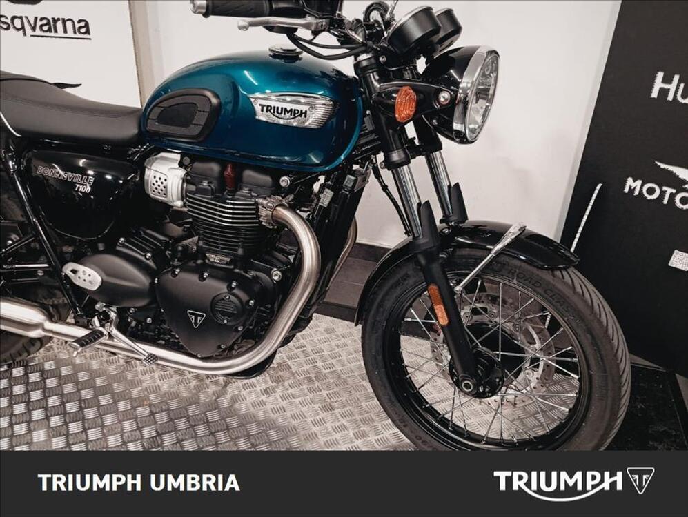 Triumph Bonneville T100 Chrome Edition (2023) (3)