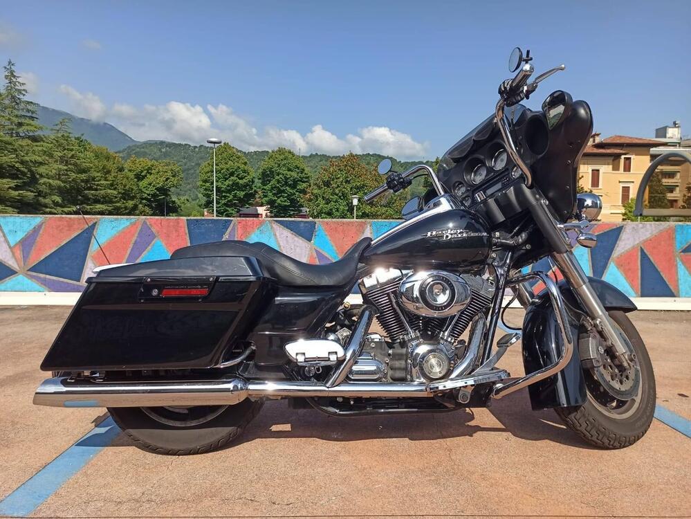 Harley-Davidson 1584 Street Glide (2008 - 10) - FLHX