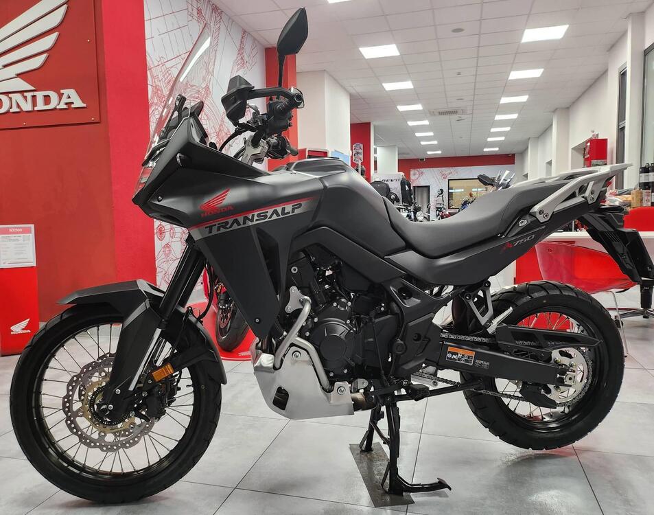 Honda Transalp XL750 (2023 - 24) (5)