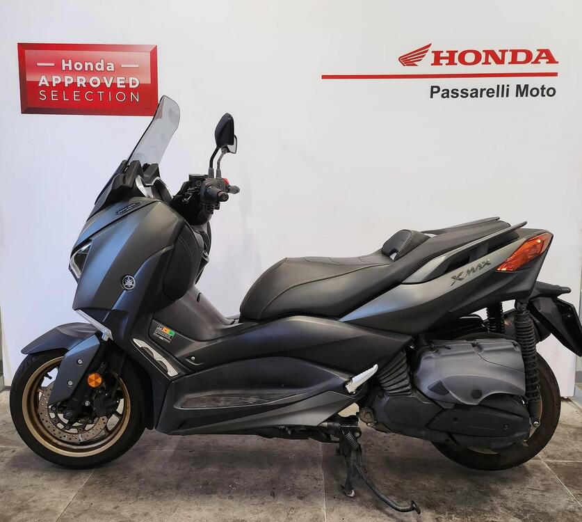 Yamaha X-Max 400 Tech Max (2020) (2)