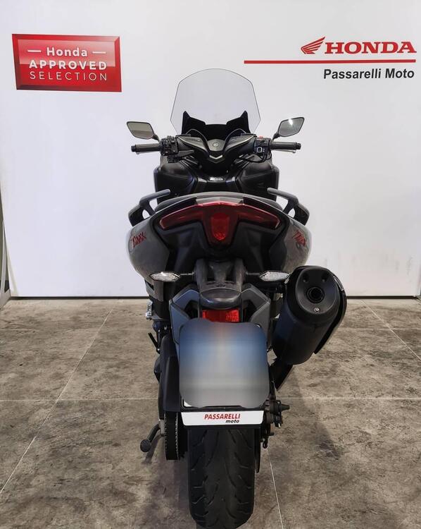 Yamaha T-Max 560 Tech Max (2021) (4)