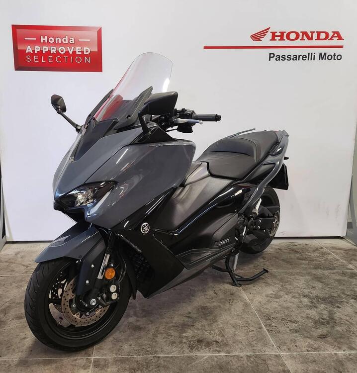 Yamaha T-Max 560 Tech Max (2021)