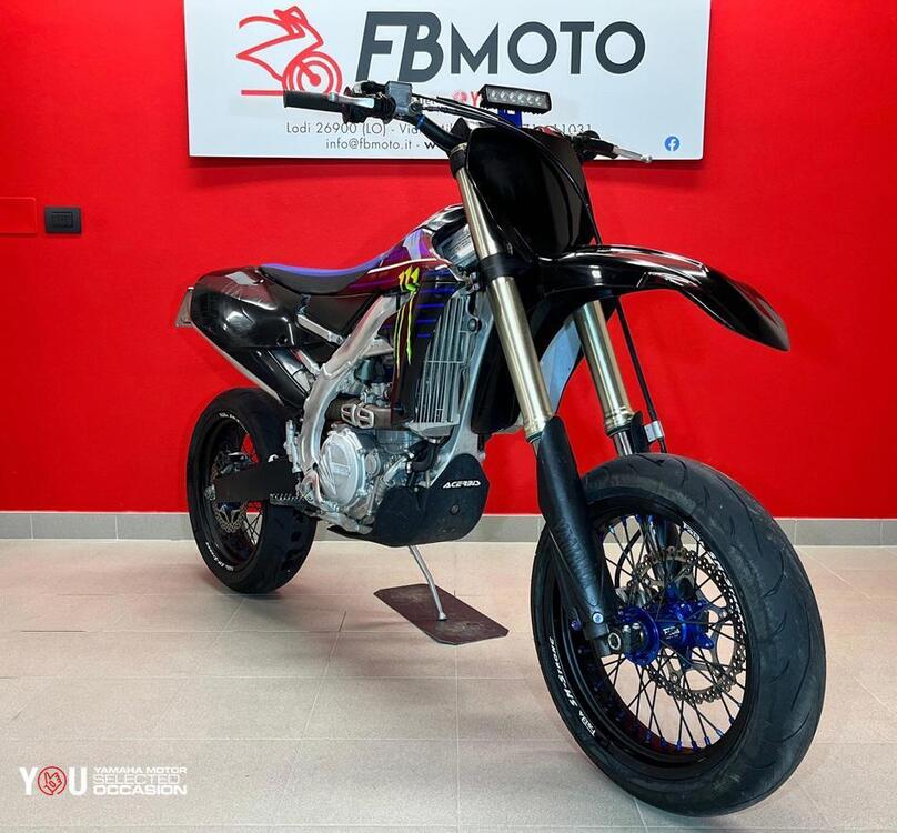 Yamaha YZ 450 F (2021) (2)