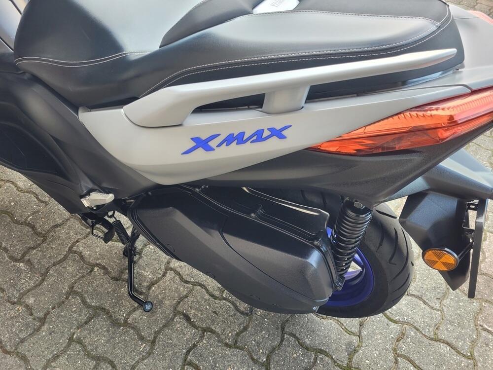 Yamaha X-Max 300 (2021 - 24) (3)