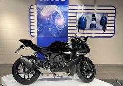 Yamaha YZF R1 (2020 - 24) usata