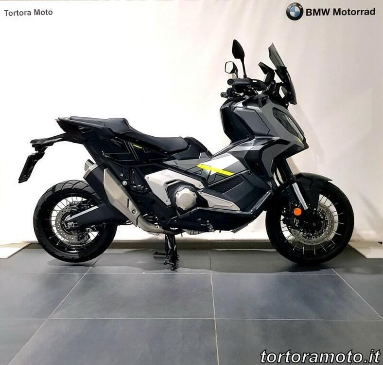 Honda X-ADV 750 DCT (2021 - 24) (2)